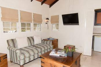 Treasure Beach By Elegant Hotels - All-Inclusive, Adults-Only Paynes Bay Екстериор снимка